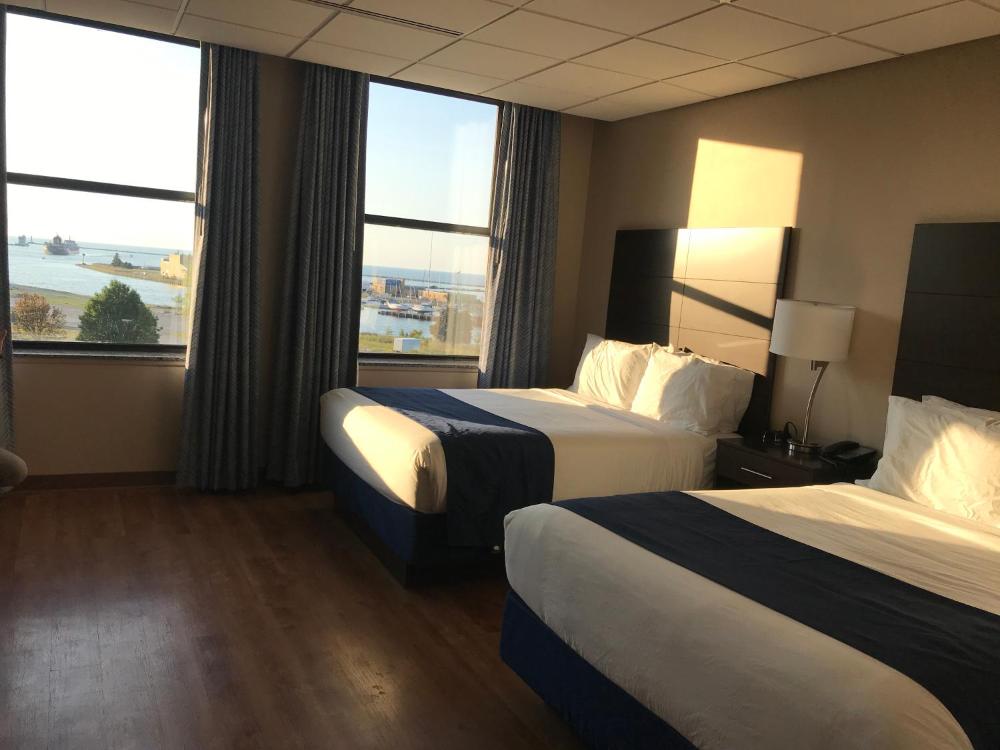 Double Room with Lake View interior